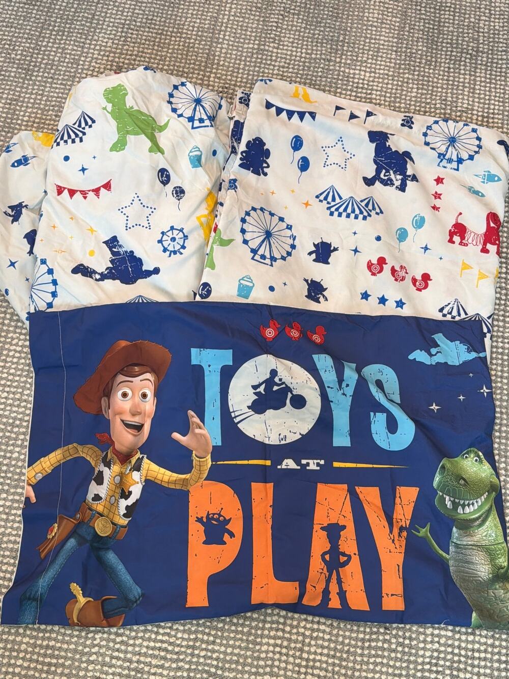 Disney Toy Story Toys At Play full size sheet set